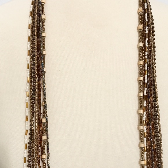 • Vintage • Beaded Necklace - Picture 3 of 6